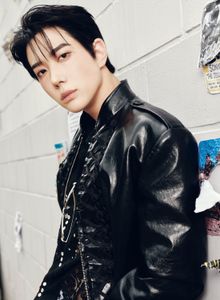 Jongwoo
